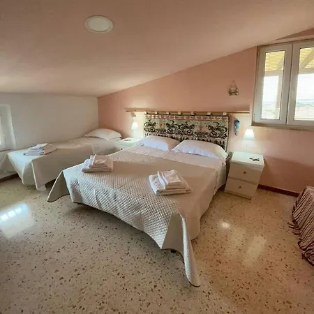 Apartment Mansarda La Pinetina *